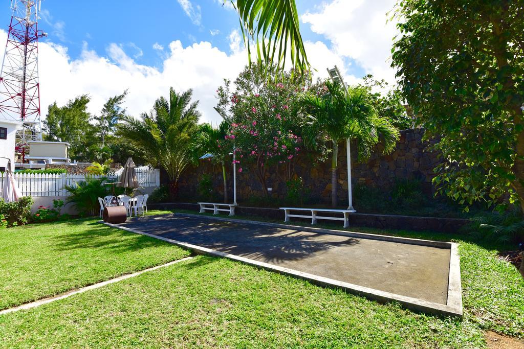 Turquoise Bay Beach Apartments Trou D'Eau Douce Luaran gambar
