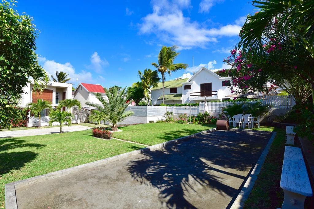 Turquoise Bay Beach Apartments Trou D'Eau Douce Luaran gambar